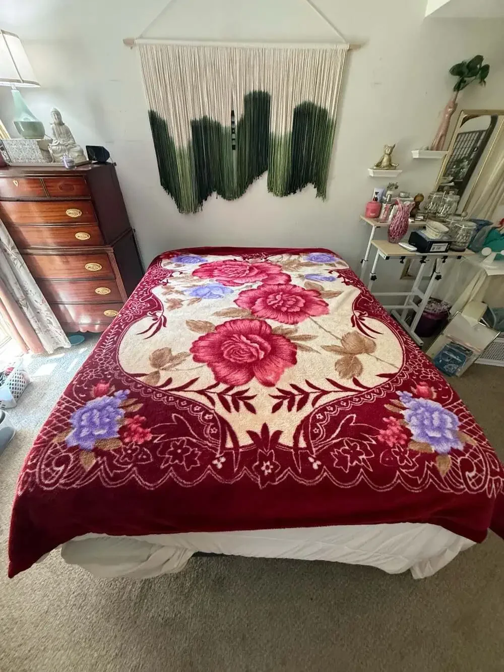 Vintage Korean-Style Heavyweight 2-Ply Raschel Floral Rose Print Plush Blanket